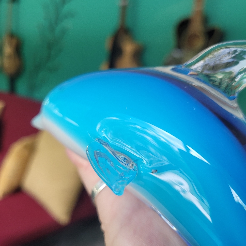 GLASS DOLPHIN - Picture 5 of 5